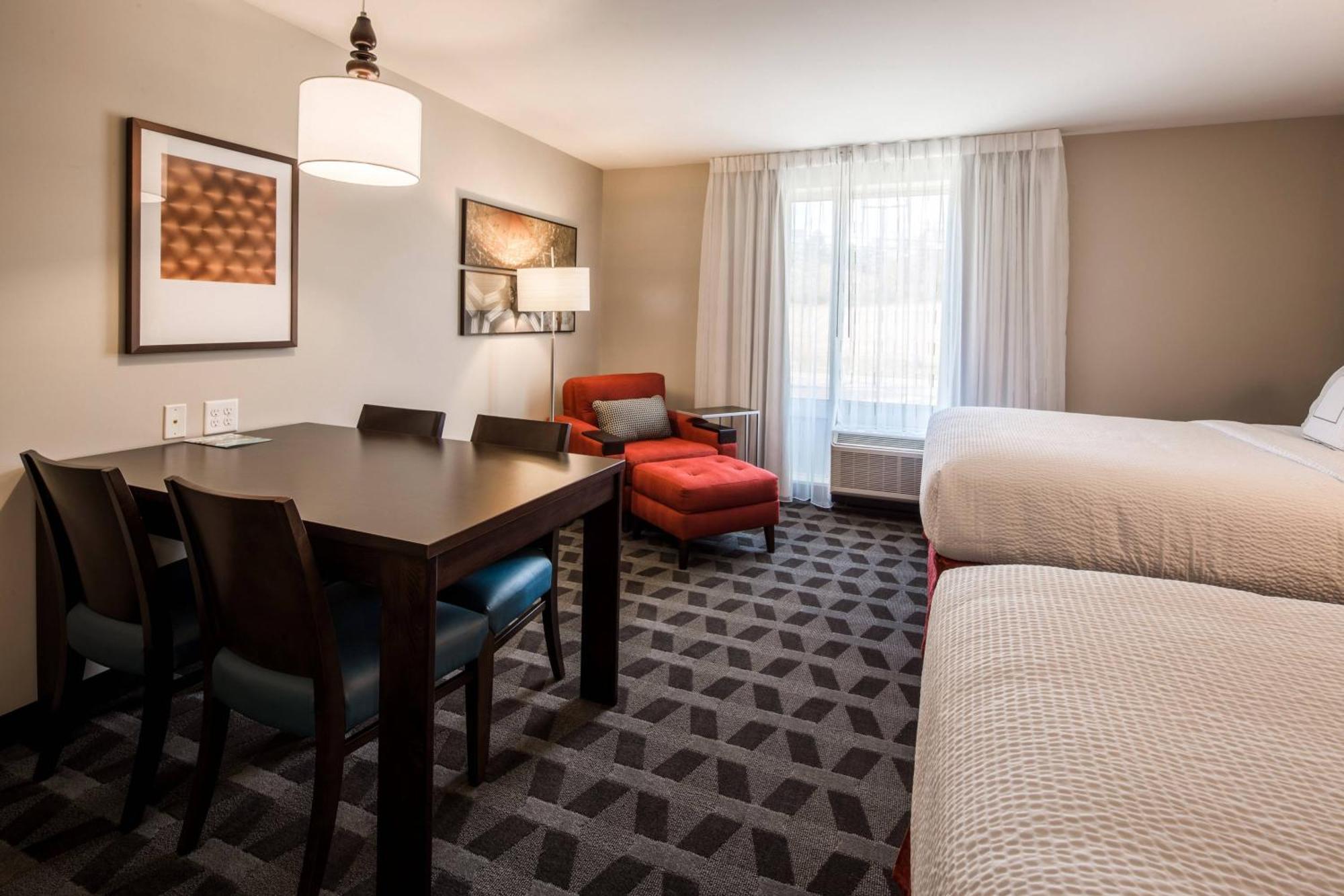 Towneplace Suites By Marriott Кливланд Стая снимка