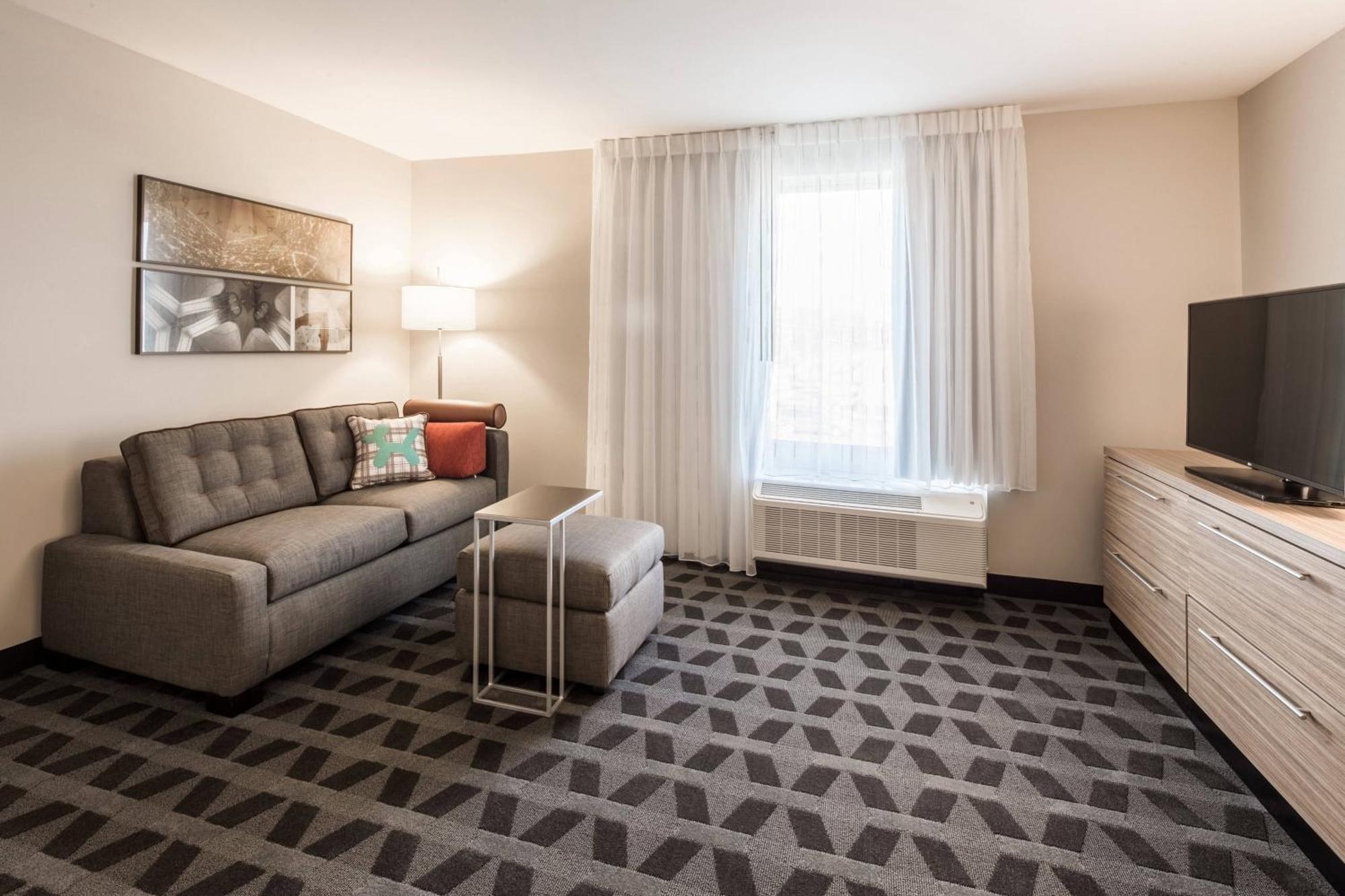 Towneplace Suites By Marriott Кливланд Стая снимка