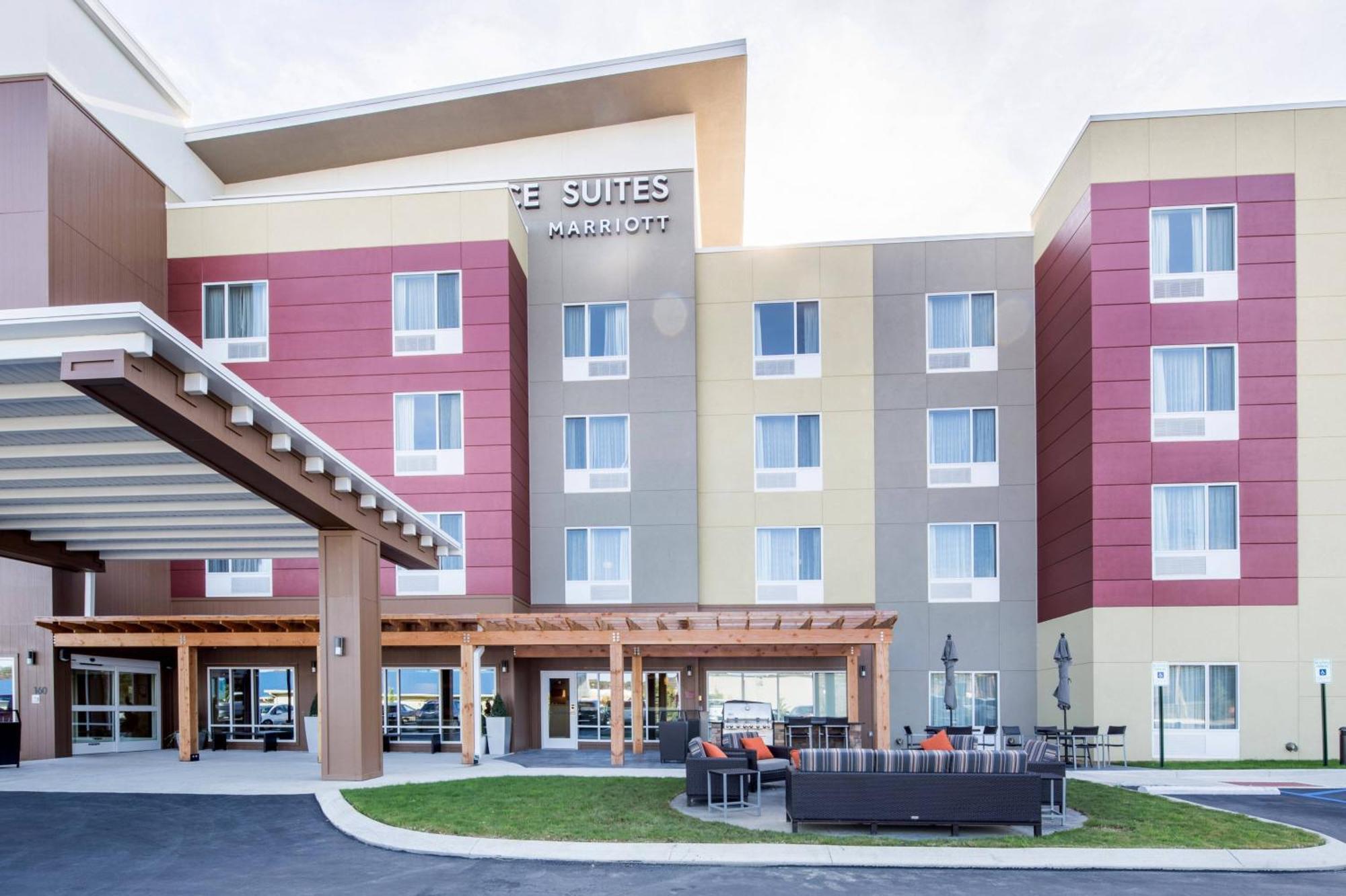Towneplace Suites By Marriott Кливланд Екстериор снимка